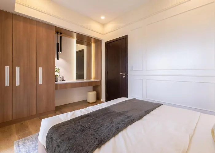 Modern At Park Mckinley West With Wi-fi And Washer Apartment Manila