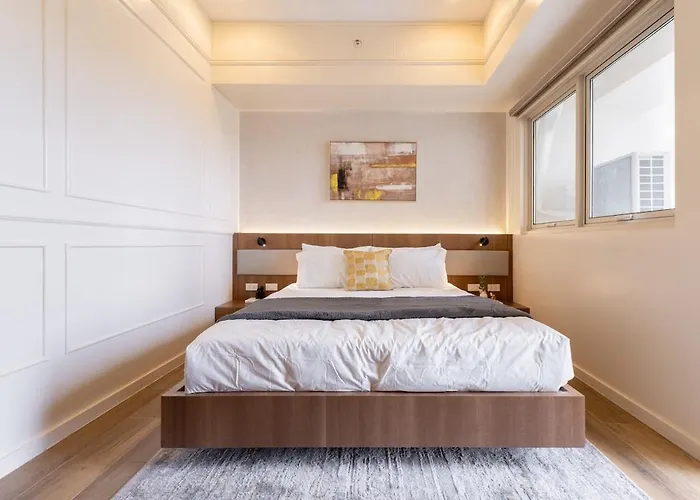 Modern At Park Mckinley West With Wi-fi And Washer *